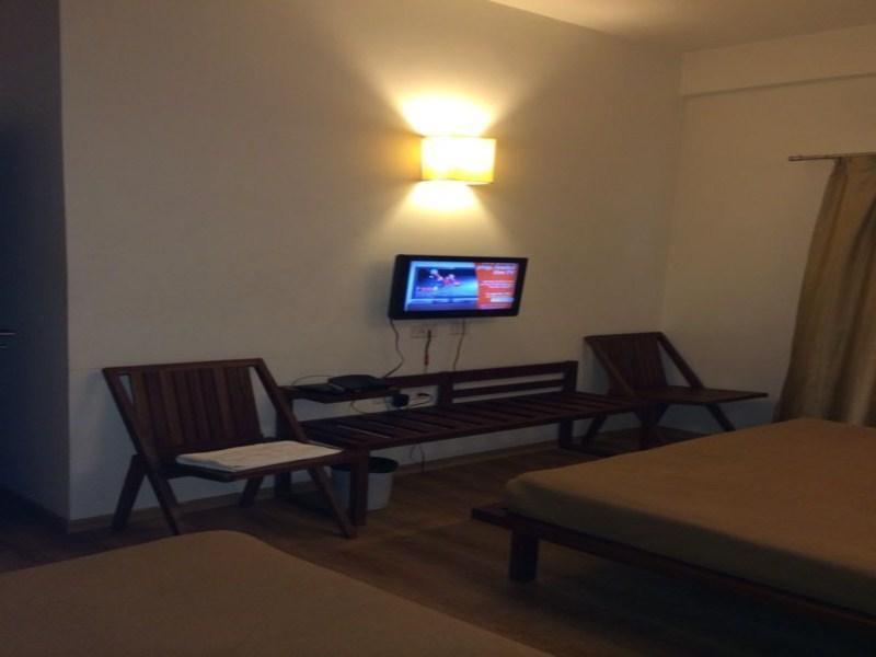 Hotel Holiday Home Μπανγκαλόρ Εξωτερικό φωτογραφία