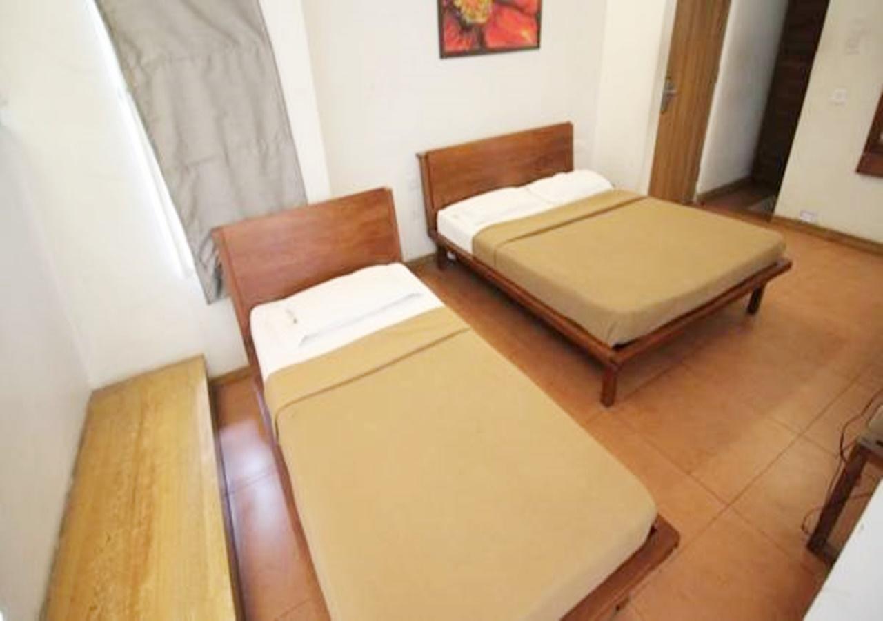 Hotel Holiday Home Μπανγκαλόρ Εξωτερικό φωτογραφία